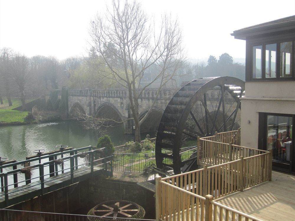 Old Mill Hotel & Lodge Bath Exterior foto